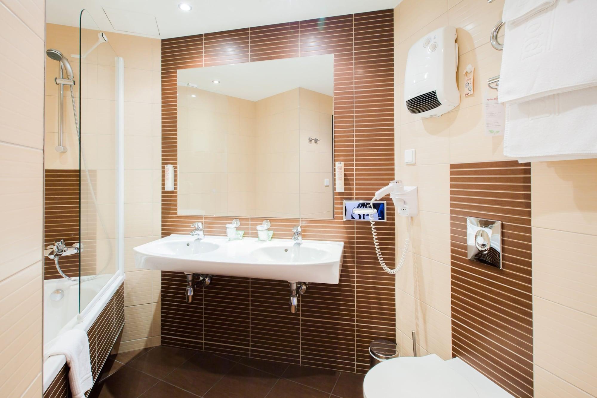Hotell Qubus Łódź
